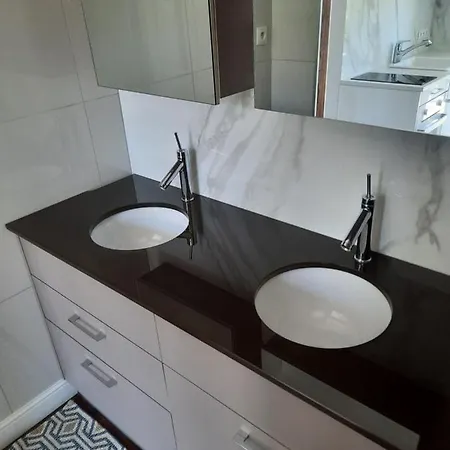Apartament W Kamienicy Z 1899 Roku